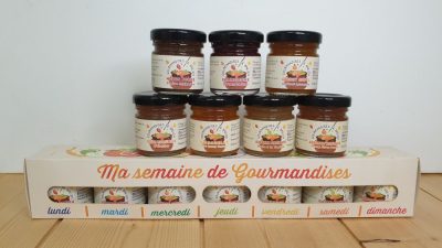 Etui "Ma semaine de gourmandises - 4 saisons". 7 petits pots de gelée de fruits et confiture